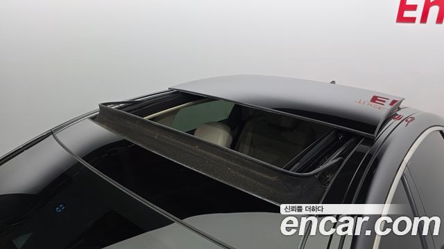 Hyundai Genesis 2016 — photo 39