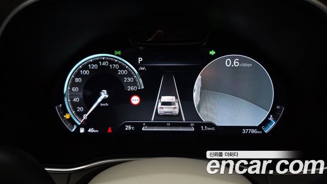 Genesis GV80 2023 — photo 11