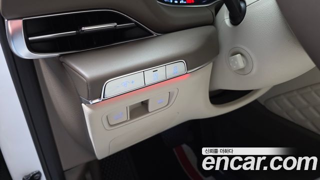 Genesis GV80 2023 — photo 25