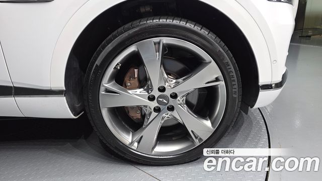 Genesis GV80 2023 — photo 7