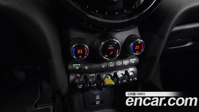 Mini Cooper 2022 — photo 23