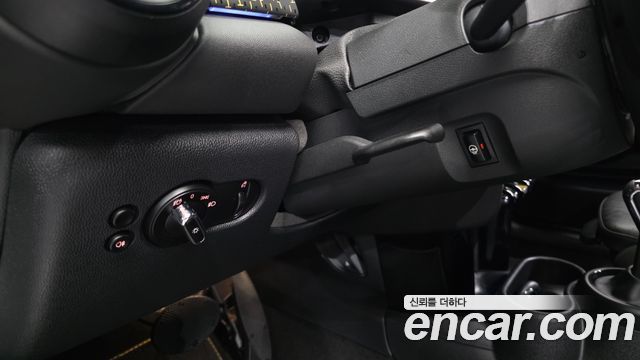 Mini Cooper 2022 — photo 25