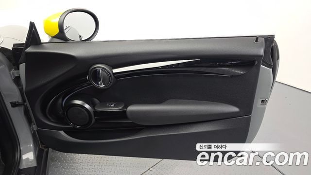 Mini Cooper 2022 — photo 15