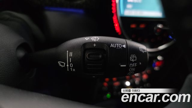 Mini Cooper 2022 — photo 27
