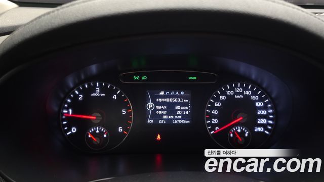 Kia Sorento 2017 — photo 8