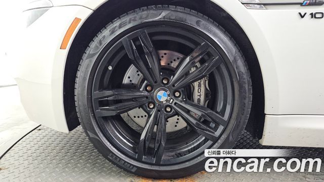 BMW M6 2007 — photo 5