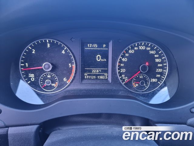 Volkswagen Jetta 2014 — photo 10