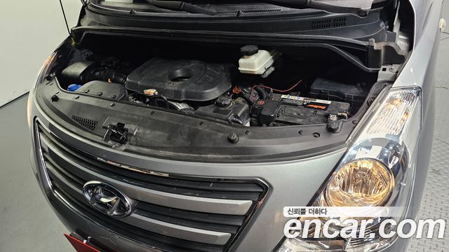 Hyundai Starex 2018 — photo 6