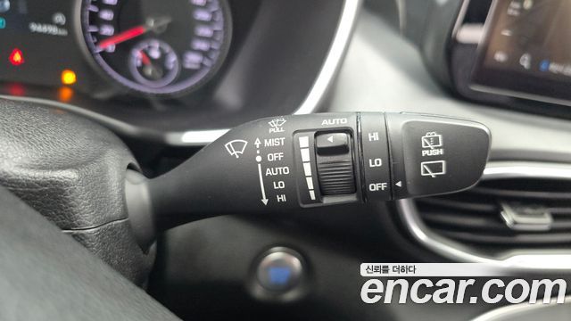 Hyundai Santafe 2022 — photo 25