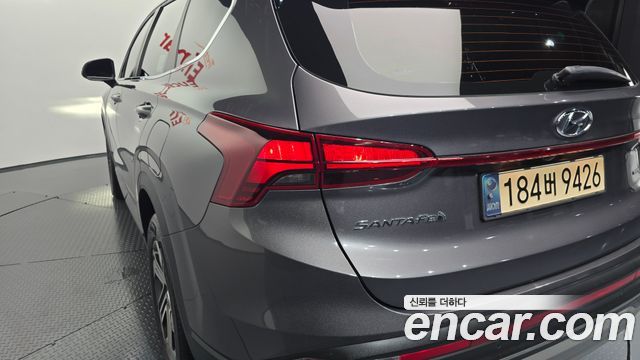 Hyundai Santafe 2022 — photo 9
