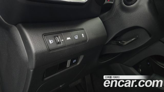 Hyundai Santafe 2022 — photo 27
