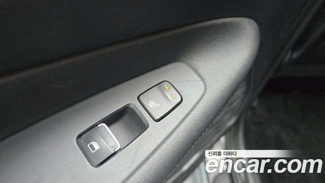 Hyundai Santafe 2022 — photo 29
