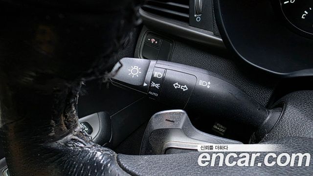 Kia K5 2018 — photo 29