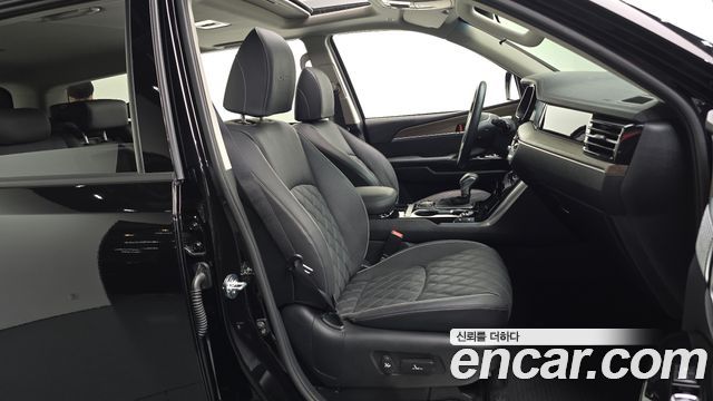 Kia Mohave 2023 — photo 12