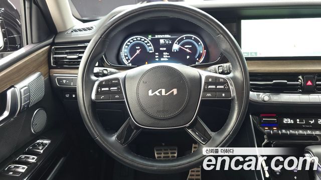 Kia Mohave 2023 — photo 13