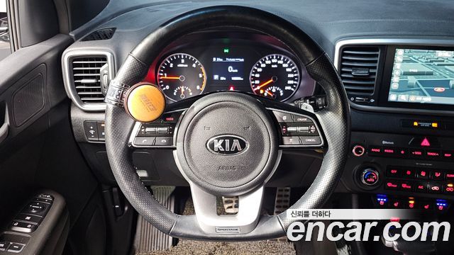Kia Sportage 2019 — photo 13