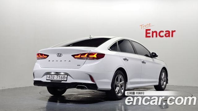 Hyundai Sonata 2019 — photo 2