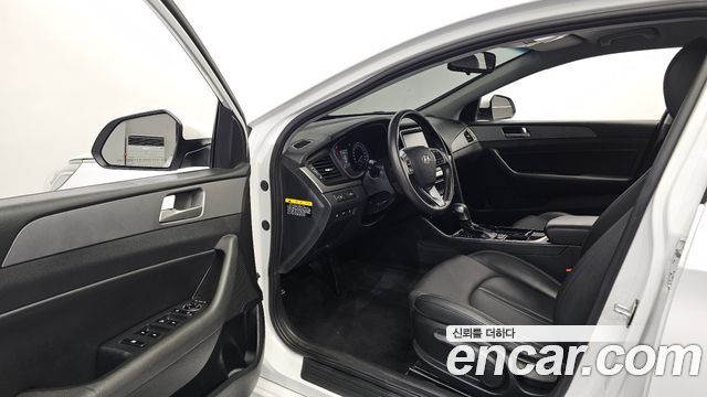 Hyundai Sonata 2019 — photo 10