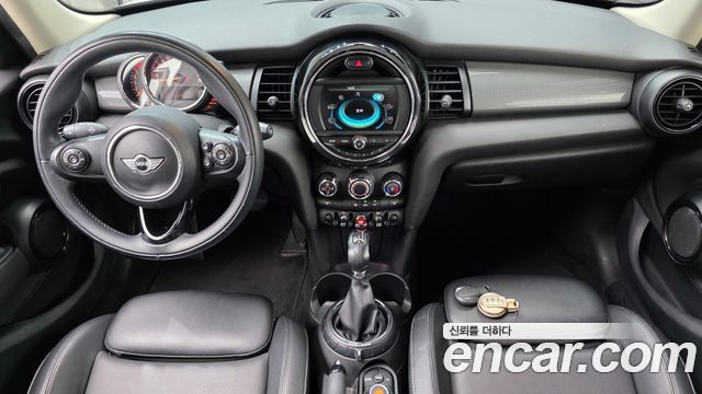 Mini Cooper 2016 — photo 7