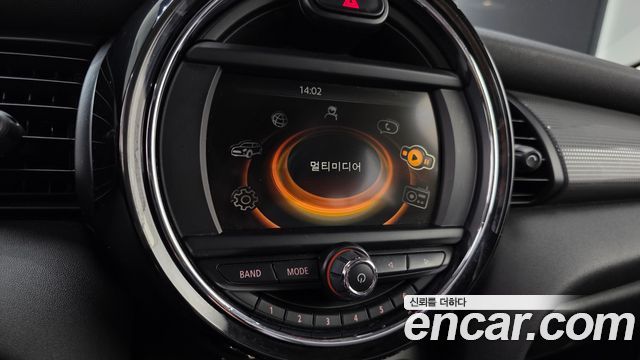 Mini Cooper 2016 — photo 14