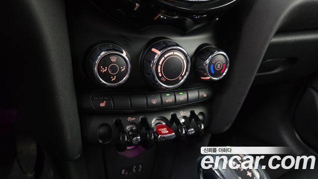 Mini Cooper 2016 — photo 16