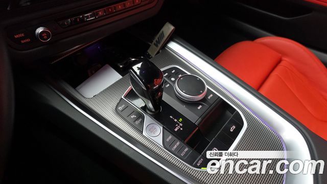 BMW Z4 2023 — photo 12
