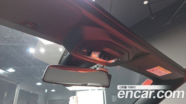 BMW Z4 2023 — photo 25