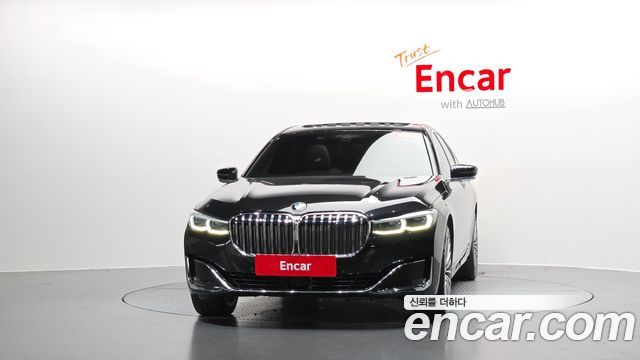 BMW 7-Series 2021 — photo 3