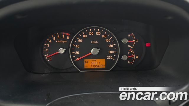 Kia Carens 2008 — photo 8
