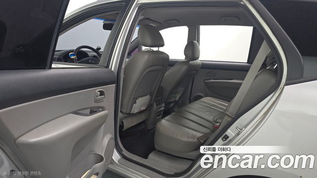 Kia Carens 2008 — photo 12