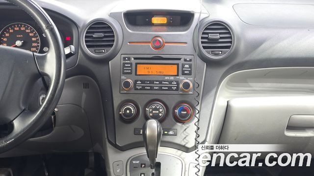 Kia Carens 2008 — photo 14