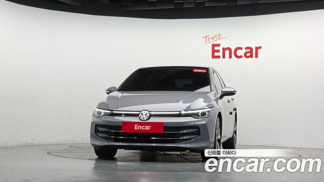 Volkswagen Golf 2025 — photo 3
