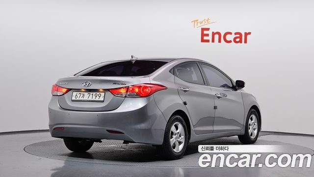 Hyundai AVANTE 2012 — photo 2