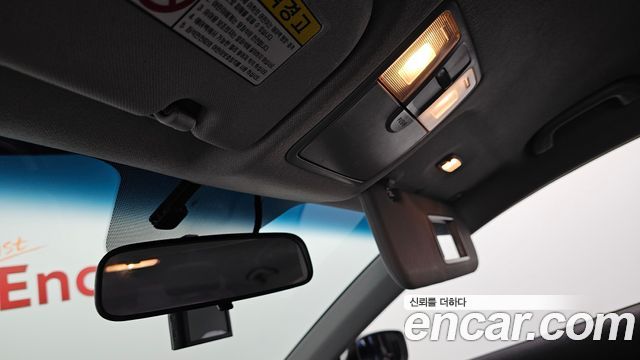 Hyundai AVANTE 2012 — photo 22