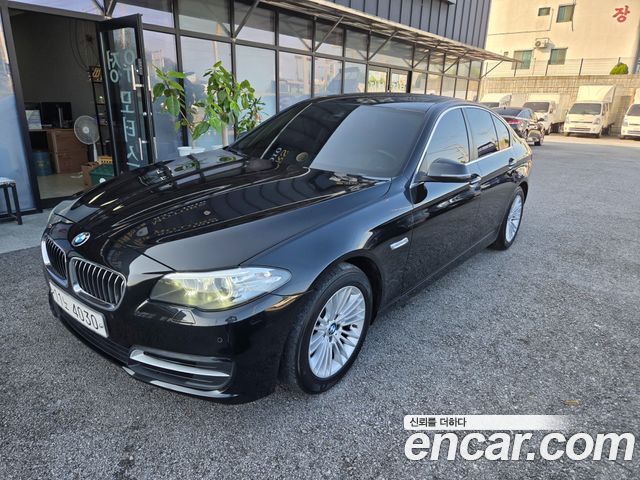 BMW 5-Series 2015 — photo 4