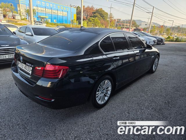 BMW 5-Series 2015 — photo 7