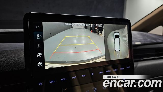 Hyundai Staria 2022 — photo 20