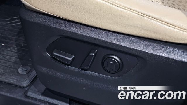 Hyundai Staria 2022 — photo 27