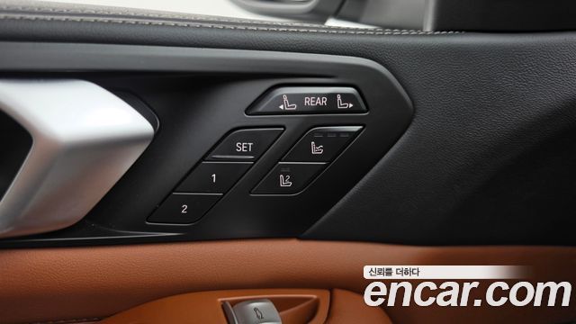BMW X7 2025 — photo 24