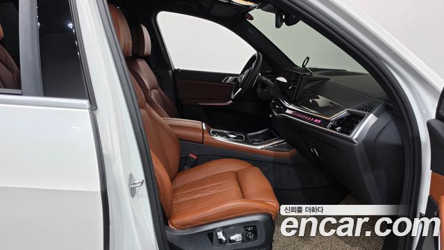 BMW X7 2025 — photo 16