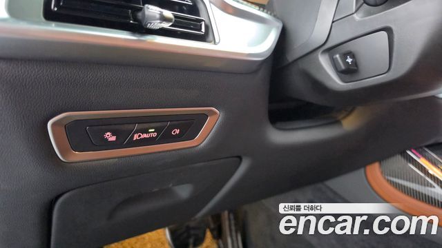 BMW X7 2025 — photo 30