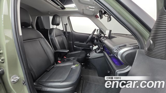 Hyundai Casper 2023 — photo 16