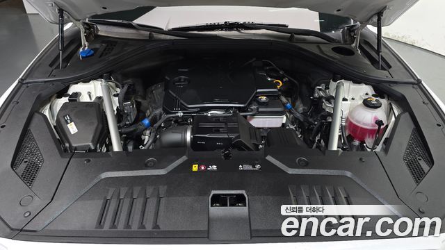 Genesis GV70 2023 — photo 6