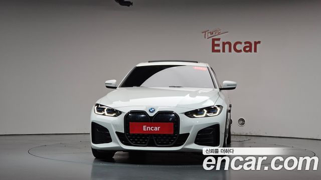 BMW i4 2023 — photo 3