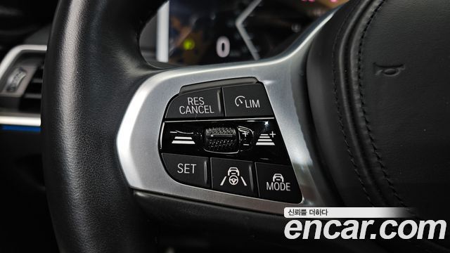 BMW i4 2023 — photo 30