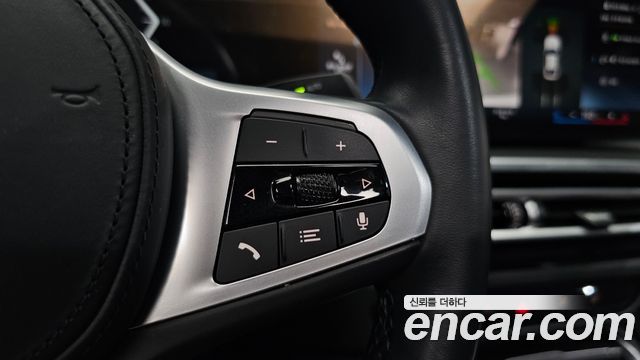 BMW i4 2023 — photo 31