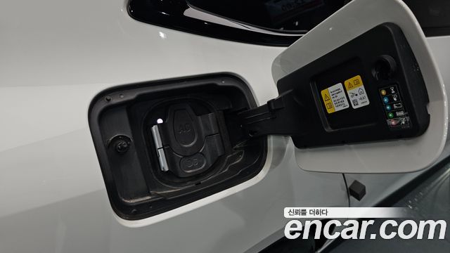 BMW i4 2023 — photo 36