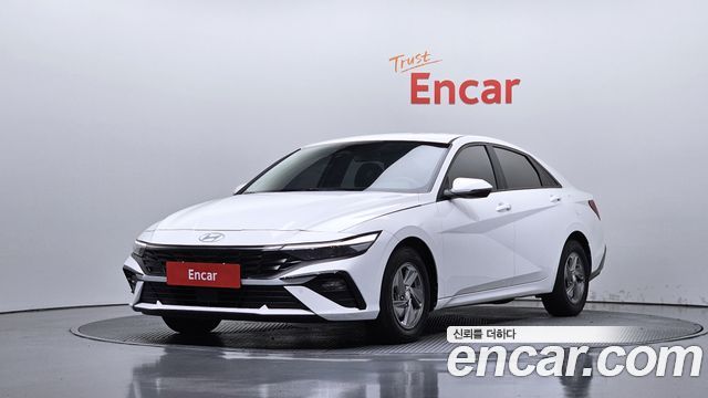 Hyundai AVANTE 2024 — photo 1