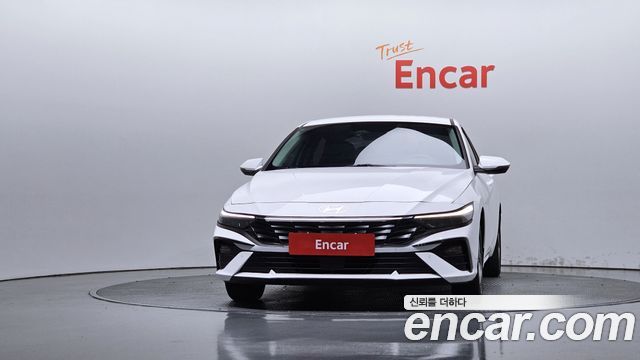 Hyundai AVANTE 2024 — photo 3