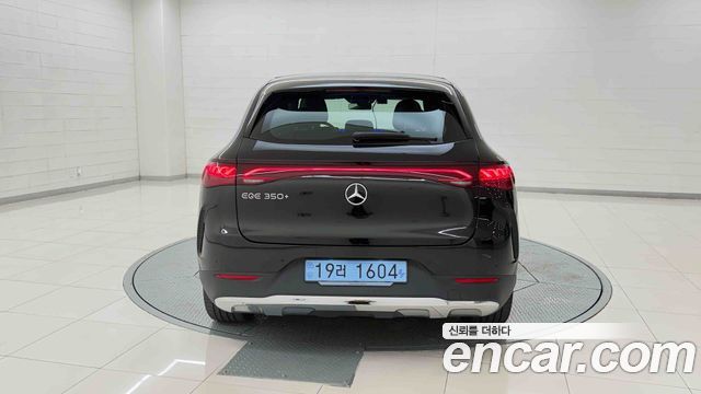 Mercedes-Benz EQE 2026 — photo 4